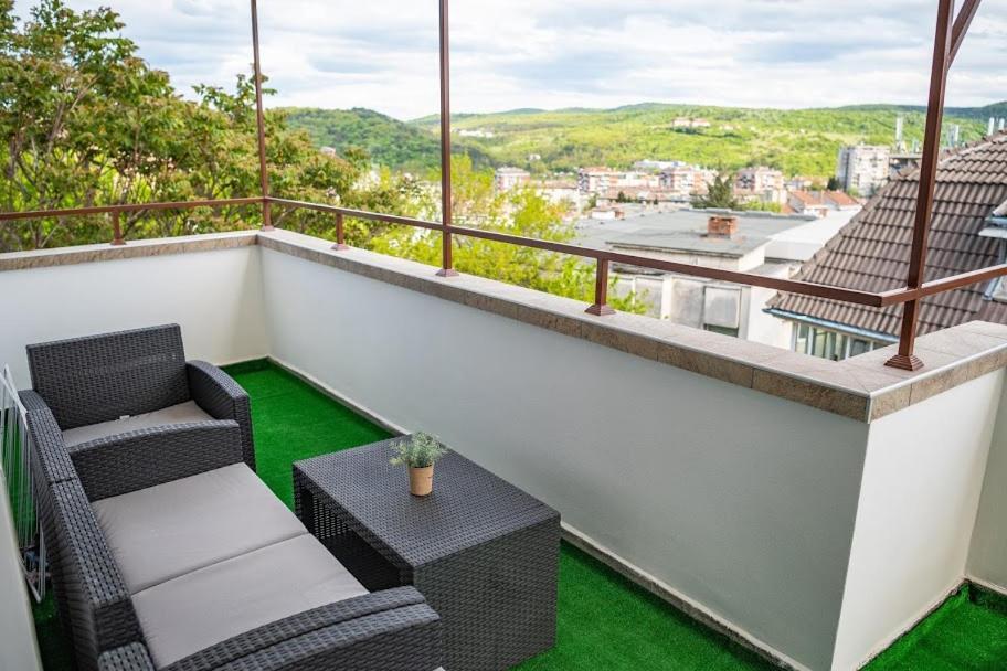 Studio Vazrozhdenska Veliko Tarnovo Luaran gambar
